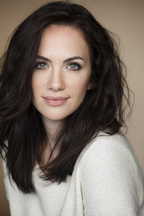 Kate Siegel, Toni Stark, The Addams Family, Most Beautiful Eyes, House On A Hill, Girl Crushes, Woman Crush, New Yorker, Beautiful Eyes