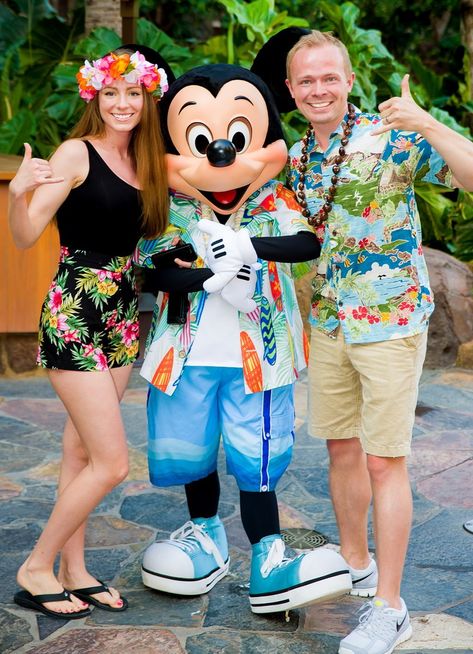 Aulani Resort & Spa Trip Planning Guide - Disney Tourist Blog Aulani Outfits, Disney Hawaii Aulani, Hawaii Aulani, Disney Hawaii, Report Covers, Aulani Resort, Spa Trip, Hawaii Resorts, Disney Tourist Blog