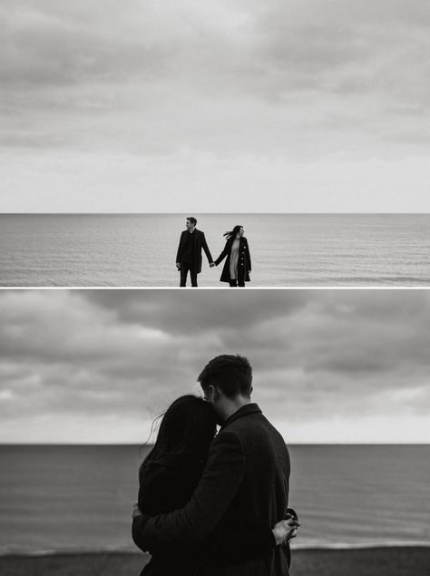 Couples Beach Photography, Wedding Photo Studio, Pre Wedding Photoshoot Outdoor, Romantic Photography, Pose Fotografi, Brighton Beach, Couple Photoshoot Poses, Romantic Couple Photography, Prewedding Photography