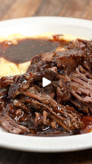 Danielle Cochran | THESALTYCOOKER®️ on Instagram: "Classic Pot Roast

What’s your favorite comfort food? Pot roast has to be my fave Sunday meal, especially in the fall. It slow cooker and the house smells incredible all day!
Comment “CLASSIC POT ROAST” or “ROAST RECIPE” & I’ll DM you the full recipe. 

Recipe: https://thesaltycooker.com/classic-pot-roast/

#potroast #roastdinner #slowcooker #beef #sundaydinner #f52gram #forkyeah" The Salty Cooker, Beef Roasts, Pot Roasts, Classic Pot Roast, Rib Roast Recipe, Facebook Recipes, Food Beef, Healthy Beef, Recipes Beef