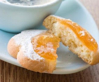 Apricot Jam In Microwave, Microwave Jam, Healthy Breakfast Toast, Apricot Jam Recipes, Fruit Combinations, Free Crafts, Jam Cookies, Microwave Cooking, Breakfast Toast