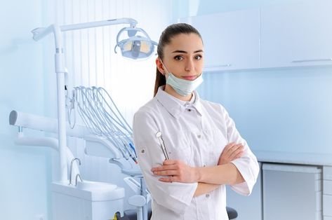 Dental Photoshoot, Medical Photoshoot, Dentist Photoshoot, Dentist Photo, Dental Ideas, Female Dentist, Dentist Clinic, Dental Photography, Medical Cabinet