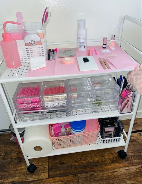 Lash Business Supplies, Lash Tech Cart Set Up, Lash Tech Cart, Nail Cart Organizer, Brow Technician Room, Girly Tattoo Studio, At Home Nail Room, Lash And Nail Room Ideas, Lash Tech Ideas