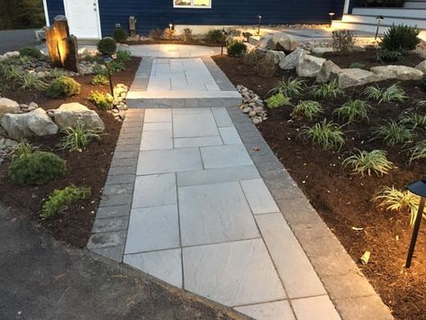 Techo-bloc Rocka steps and Aberdeen slab pavers with a soldier border in Spring City, PA Walkway Pattern, Sidewalk Landscaping, Stepping Stone Paths, Flagstone Walkway, Arch Trellis, Led Landscape Lighting, Walkway Design, Outdoor Walkway, Front Walkway