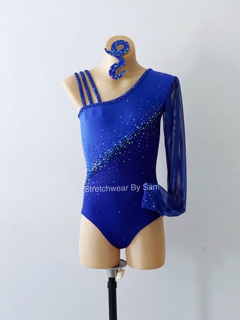 Monster: Regina, Tegan, Kalanie, Arisbeth, Sarah, Mia, Angelica, Jazmin y Aite Blue Dance Costumes Contemporary, Blue Jazz Costume, Sparkly Dance Costume, Leotard Designs, Dance Lyrical, Gymnastics Competition Leotards, Solo Dance Costumes, Dance Moms Season, Jazz Dance Costume