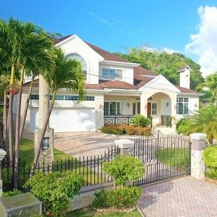 Jamaica Homes (@jamaica_homes) • Instagram photos and videos Australian Homes Exterior, Jamaican Homes, Jamaican House, Homes In Jamaica, Jamaican Country House, Diplo House In Jamaica, Aesthetic House Exterior, Bahamas House, Jamaica House