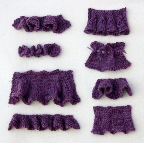 how to knit ruffles:  Basic Top Down Ruffle.  Bell Ruffle.  Gathered Eyelet Ruffle.  Short Row Vertical Ruffle.  Drop Stitch Pleat.  Basic Bottom Up Ruffle.  Fluttery Ruffle.  Corkscrew Ruffle Knit Ruffles, Knitting Help, Knitted Items, Mode Crochet, Knitting Instructions, Haken Baby, How To Knit, Knit Stitch Patterns, Knitting Tutorial