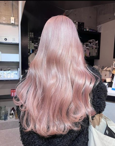 Milky Pink Hair, White Pink Hair, Light Pink Hair Color, Pale Pink Hair, Dusty Pink Hair, Baby Pink Hair, Hair Color Idea, Pink Hair Color, Pink Core