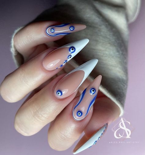 Greek Eye Nails, Greek Nail Art, Greek Nails Designs, Greek Nails, Nails With Blue, Stilleto Nails Designs, Evil Eye Nails, Eye Nail Art, Cow Nails