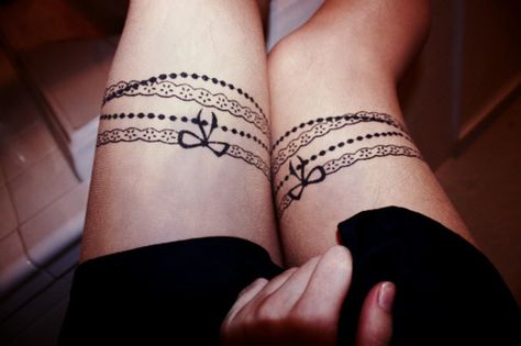 Lace tattoo Thigh Garter Tattoo, Stocking Tattoo, Garter Tattoo, Lace Tattoo Design, Thigh Garter, Armband Tattoos, Muster Tattoos, Lace Stockings, Lace Tattoo