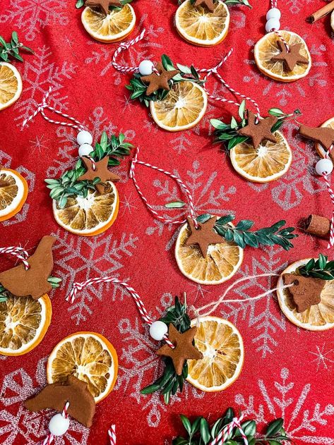 Dried Orange Cinnamon Ornaments, Orange Slice Ornaments, Orange Ornaments, Cinnamon Ornaments, Cinnamon Cookies, Dried Oranges, Boho Christmas, Orange Slices, Christmas Table