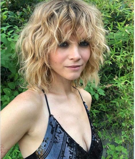 Curly Shag Haircut, Short Shag Haircuts, Short Shag Hairstyles, Shag Hairstyles, Haircuts For Curly Hair, Curly Bob Hairstyles, Curly Hair Cuts, Short Curly Hair, Great Hair