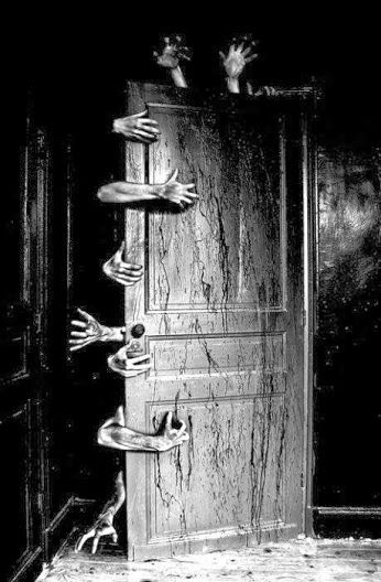 #HORROR THE DOORS PT 1 of 2 Be not ye afraid, of the creaking from the doors. The dust, debris, and cobwebs may hide things you're looking for. The subtle beam of light~ slowly crawls across the wall, provides enough to read by in this dreariest of nights. Give no thought to ghostly steps, that tip toe cross floor, for it's only~Earthly tremors ~and a draft~against the doors. Creepy Photography, Horror Photography, Creepy Photos, Ange Demon, Scary Art, Creepy Art, Dark Photography, Pics Art, Horror Art