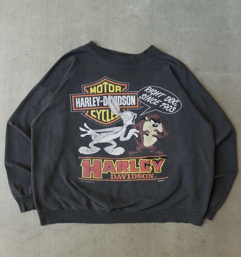 Harley Davidson Sweater, Men Clothing, Harley Davidson, Graphic Sweatshirt, Outfit Ideas, Fashion Inspo, Mens Outfits, Sweatshirts, Christmas