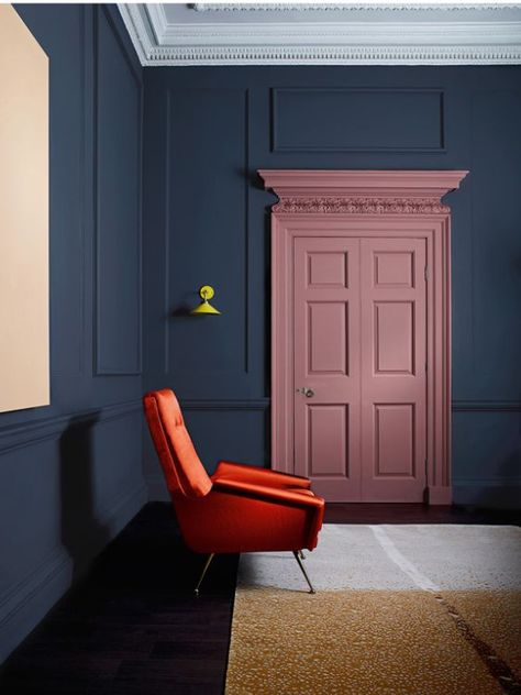 Chic Shadow, Top Paint Colors, Zoffany Paint, Stiffkey Blue, Interior Wall Paint, Pink Door, Glam Decor, Chic Party, Blue Walls