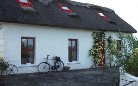 This County Clare cottage is a perfect blend of tradition and modernity Modern Irish Cottage, Modern Stoves, Permanent Gazebo, Half Doors, Stable Door, Irish Countryside, County Clare, Irish Cottage, Modern Appliances