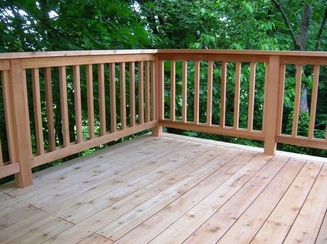 Deck Railing Diy, Veranda Railing, Cedar Decking, Wood Deck Railing, Deck Railing Systems, Deck Railing Design, Backyard Patio Deck, Cedar Deck, Wood Railing