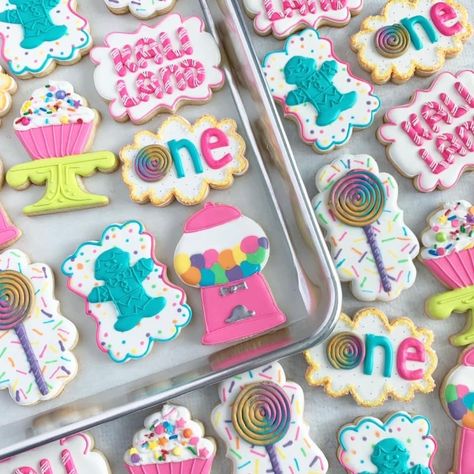 Candy Land Cookies Decorated, Candy Land Cookies, Candyland Cookies Decorated, Candyland Cookies, Candy Cookies Decorated, Pinterest Cookies, Royal Icing Sugar, Candy Land Birthday Party, Cooking Cookies