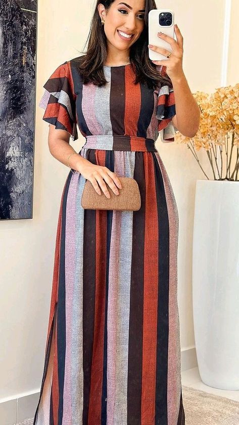 Chiffon Bubu Gown Styles, Modest Dress Outfits, Material Gown, Dress For Chubby Ladies, Materials Gown Style, Bubu Gown Styles, Fancy Short Dresses, African Attire Dresses, Ladies Day Dresses