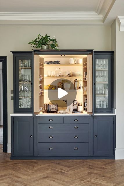 Neptune on Instagram: "You can use a larder cabinet like this Suffolk one for so much more than just store cupboard ingredients.  It can be a great place to stow small kitchen appliances, crockery and glassware. Or, one of our favourite ideas is to use a larder as an all-in-one breakfast station for crumpets, cereal, teas and coffees.  Wendy’s bespoke design has additional cabinets on either side for even more storage. Her kitchen renovation story is on our journal if you want to discover more.  #neptunehome     #lardercupboard #kitchendesign #neptunekitchen" Larder Cabinet, Kitchen Larder Cupboard, Crockery Cabinet Design, Neptune Home, Neptune Kitchen, Breakfast Station, Dressing Unit, Crockery Cabinet, Store Cupboard