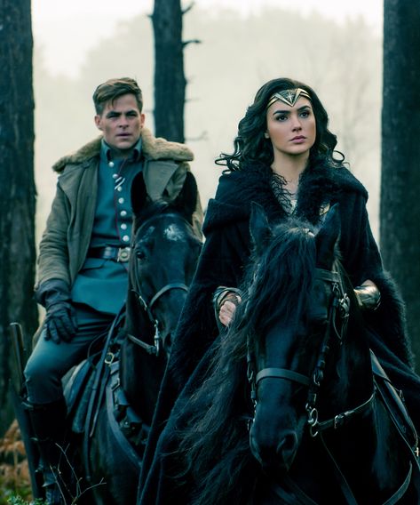 With The Success Of Wonder Woman, Hollywood Is Out Of Excuses #refinery29 https://www.refinery29.com/en-us/2017/06/158848/wonder-woman-box-office-records Wonder Woman 2017, 2017 Wallpaper, Gal Gardot, Gotham Batman, Batman Arkham Origins, Wonder Woman Art, Pictures For Desktop, Gal Gadot Wonder Woman, Batman Comic Art