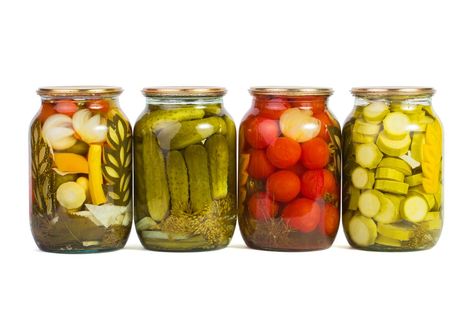 Make Your Own Pickles, Pickles Benefits, Types Of Pickles, Making Dill Pickles, Basic Brine, Pickled Vegetables Recipe, Fermented Kimchi, Pickling Salt, Garlic Scapes