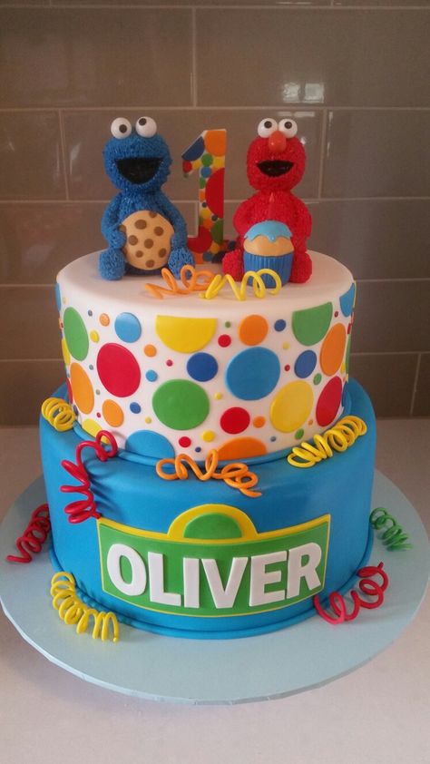 Sesame Street Birthday Party Cake, Sesame Street Number Cake, Sesame Street Birthday Cake Buttercream, Elmo Cake Ideas, Elmo And Cookie Monster Cake, Sesame Street Cake Ideas 1st Birthdays, Sesame Street Birthday Party Ideas Diy, Sesame Street First Birthday Cake, Diy Sesame Street Cake