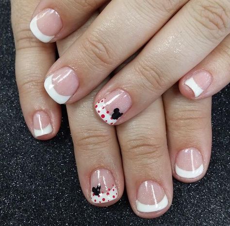 French with Disney Mickey Mouse Accent Simple Disney Nails, Minnie Mouse Nail Art, Mouse Nail Art, Disney Nail Designs, Mickey Mouse Nails, Nail Art Halloween, Mickey Nails, French Pedicure, Pedicure Designs