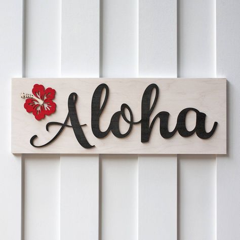 Aloha Sign | Welcome Sign | Wood Sign | Rustic Sign | Front Door Sign| White Wash | Sign | Custom Welcome Sign | 3d Sign Aloha Sign, Deco Surf, Beach Signs Wooden, Beach House Signs, Fiesta Tropical, Front Door Signs, Nautical Home, Beach Signs, Rustic Signs