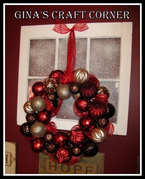 How to Make a Christmas Ball Wreath with a Coat Hanger Christmas Ball Wreath, Ornament Wreath Diy, Diy Christmas Ball, Bauble Wreath, Make Your Own Wreath, S Craft, Ball Wreath, Christmas Wreaths Diy Easy, Shatterproof Ornaments