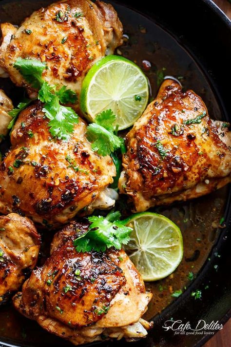 Crispy Cilantro Lime Chicken Recipe Cumin Chicken, Oven Baked Chicken Thighs, Lime Chicken Recipes, Cafe Delites, Lime Recipes, Cilantro Lime Chicken, Baked Chicken Thighs, Lime Chicken, Carne Asada