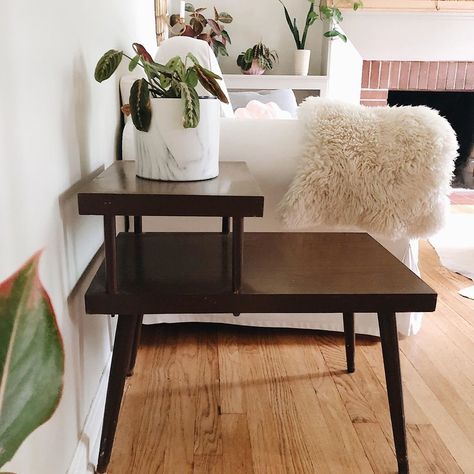 Oma Stars | @mandyjoymiller on Instagram: “*SOLD* Vintage MCM 2 Tiered End Table. $45. ~Great Mid Mod vibes. Lightweight. It def has some wear to the veneer and wood legs, but still…” End Tables Mcm, Tiered End Table, Mcm Side Table, White Mcm End Table, Mid Century End Table, 70s End Table, 2 Tier End Table Mcm, 1960’s Table, Stars Vintage