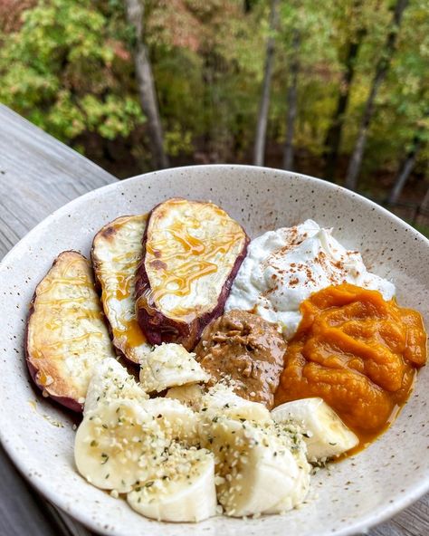 Toast Yogurt, Pumpkin Sweet Potato, Pumpkin Yogurt, Potato Toast, Dessert For Breakfast, Sweet Potato Toast, Healthy Mood, Banana Walnut, Yogurt Bowl