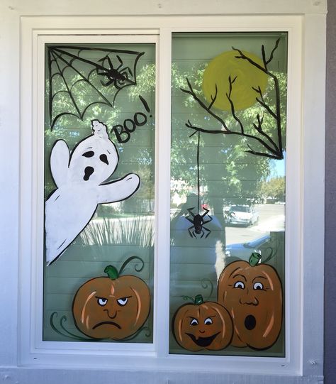 Halloween window Painted Windows For Halloween, Halloween Glass Door Painting Ideas, Halloween School Window Display, Halloween Glass Window Painting, Big Window Halloween Decor, Fall Halloween Window Painting, Halloween Painting On Windows, Diy Halloween Window Decor, Halloween Window Ideas Diy