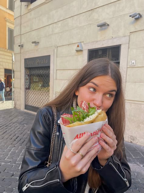 Aesthetic brunette eating in Rome, Italy, foodie, food, sandwitch, Italian streetfood Aesthetic Brunette, Eating Pictures, Alex Russo, Food Aesthetics, Italy Summer, Italy Aesthetic, People Eating, Foodie Food, Food Is Fuel