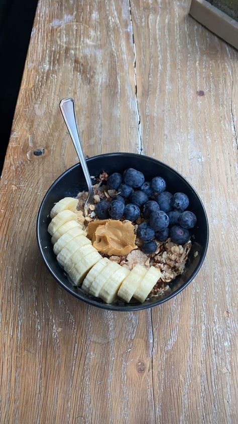 Buddah Bowl Aesthetic, Oat Meal Aesthetic, Bowls Recipes, Oat Meal, Oat Bowls, Mini Vlogs, Healthy Bowls Recipes, Recovery Food, Acai Bowls