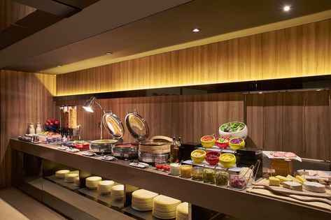 Breakfast Buffet Table, Buffet Counter, Hotel Breakfast Buffet, Resort Interior Design, Hotel Room Interior, Hotel Buffet, Resort Interior, Hotel Hallway, Hotel Lobby Design