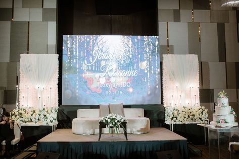 Led Wall Wedding Backdrop, Led Wall Backdrop Stage Design Wedding, Royalty Wedding Theme, Wall Styling, Wedding Dinner Decor, Led Wedding, Spring Wedding Outfit, Wall Images, Stage Lighting Design