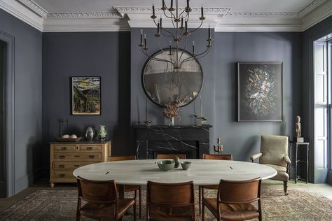 6 ways to decorate with Farrow & Ball Down Pipe, a dramatic black paint Dining Room Colour Schemes, Dark Interior Design, Dining Room Floor, Moody Interiors, No 26, Farrow And Ball Paint, Classic Interior Design, Farrow And Ball, Best Paint Colors