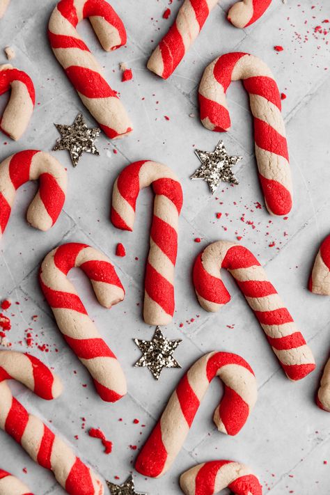 Candy Cane Cookies | Cravings Journal Candy Cane Biscuits, Christmas Dessert Display, Candy Cane Cookie Recipe, Best Christmas Cookie Recipes, Candy Cane Recipe, Christmas Pastries, Christmas Cookie Box, Christmas Cookie Recipes, Candy Cane Cookies