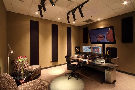 Video Editing Studio, Video Editing Suite, Editing Room, Editing Studio, Editing Suite, Home Studio Setup, Home Studio Music, Video Studio, Studio Room