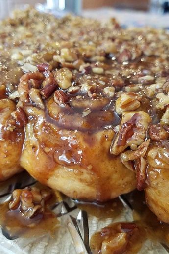 Gooey Cinnamon Rolls Sticky Buns, Cinnamon Buns Gooey, Poet Gooey Cinnamon Rolls, Ooey Gooey Cinnamon Buns, Gooey Cinnamon Rolls Homemade, Ooey Gooey Cinnamon Rolls, Gooey Cinnamon Buns, Gooey Cinnamon Rolls, Bread Yeast