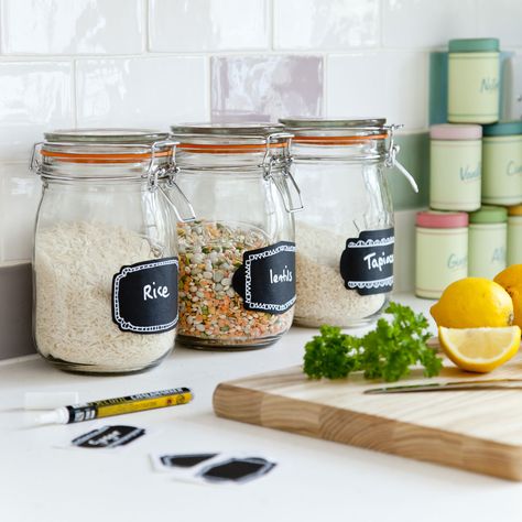 Glass-jars-with-labels life Kilner Jar Ideas, Jar Recipes, Kilner Jars, Jam Jars, Jar Storage, Meals In A Jar, Jam Jar, Simplify Your Life, Photo Craft