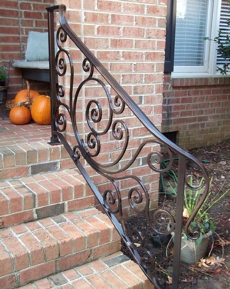 Iron Railing Exterior, Railing Exterior, Wrought Iron Railing Exterior, Wrought Iron Porch Railings, Wrought Iron Banister, Iron Railings Outdoor, درابزين السلم, Front Porch Railings, Outdoor Stair Railing