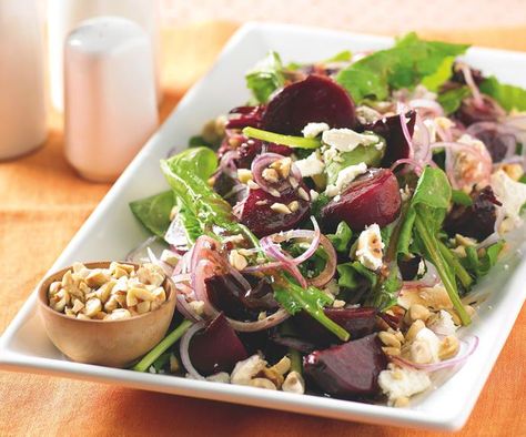 Caramelised beetroot, rocket and feta salad Beetroot And Carrot Salad, Beetroot Relish, Feta Salad Recipe, Beetroot Soup, Healthy Board, Beetroot Recipes, Lentil Burgers, Rocket Salad, Onion Tart