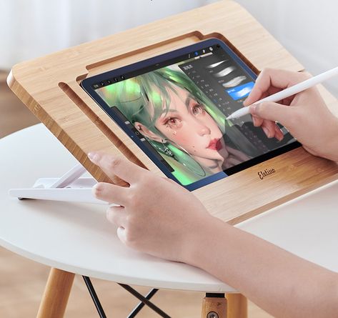 Bamboo Wood Ipad Stand, Adjustable Drawing Reading Stand - New Arrives - FeelGift Bamboo Drawing, Vintage Tv Stand, Drawing Stand, Drawing Ipad, Ipad Storage, Support Ipad, Ipad Holder, Board Stand, Ipad Drawings