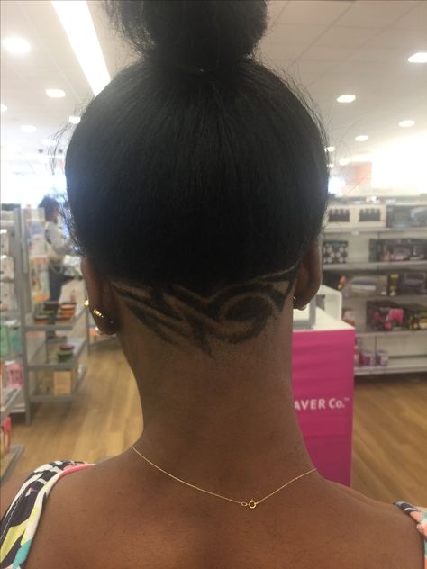 Undercut Unique Undercuts For Women, Undercut Styles For Black Women, Black Women Undercut Designs, Undercut Ideas For Black Women, Undercut Inspo Women, Undercut Designs For Black Women, Undercut For Black Women, Undercut Hairstyles Women Black, Undercut Black Women