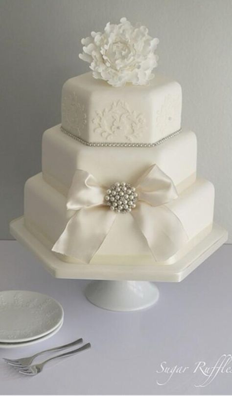 ~…~ Wedding Cake Flowers Simple, Sparkle Wedding Cakes, Wedding Cakes Simple, Wedding Cake Simple Elegant, Cakes Simple, Square Wedding Cakes, Wooden Cake, White Wedding Cakes, Simple Wedding Cake