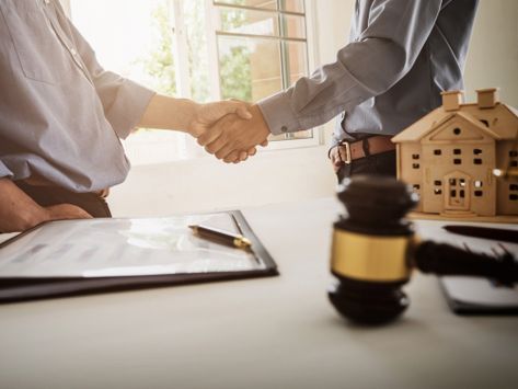 When Is a Real Estate Lawyer Needed in Singapore? - Lawyer Singapore Boyle's Law, Business Lawyer, Estate Lawyer, Maria Elena, Holding Company, Property Investor, Lease Agreement, Home Equity, Estate Planning