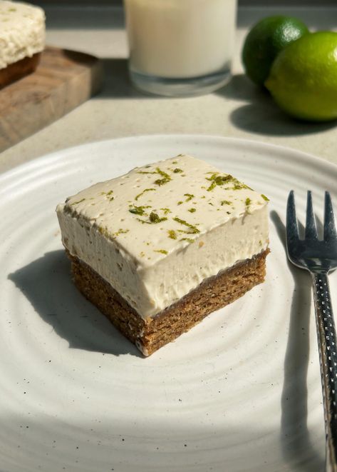 I'm very into my citrus desserts this summer, and these Key Lime Pie Bars are my latest obsession. They're incredibly rich and creamy, while being totally plant based, a source of protein and made with Creamy Key Lime Pie, Chocolate Rice Crispy, Vegan Key Lime Pie, Vegan Key Lime, Chocolate Caramel Tart, Trail Mix Cookies, Key Lime Pie Bars, Citrus Desserts, Dairy Free Brownies